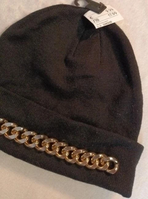 Zwarte muts met gouden ketting Maat 1 – photo 3